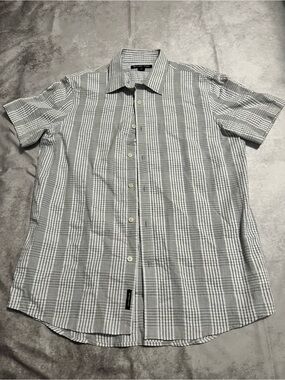 Michael Kors Gray and White Striped Short-Sleeve Button-Down Shirt linen/cotton